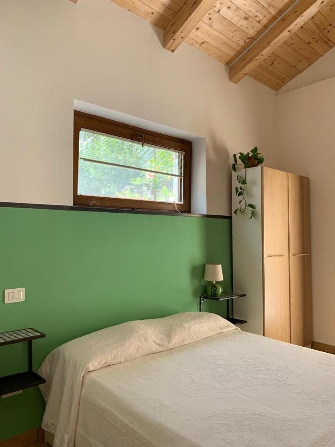 Bed and Breakfast La Stanza In Giardino Кава-де'-Тіррені Екстер'єр фото